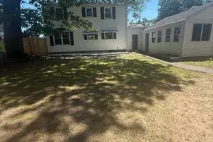34 Allen St, Chicopee, MA 01020 - Photo 4