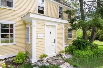 2 Elm St, Boxford, MA 01921 - Photo 4