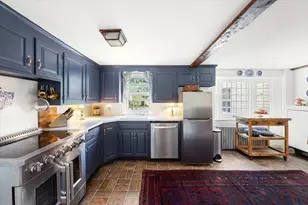 2 Elm St, Boxford, MA 01921 - Photo 10
