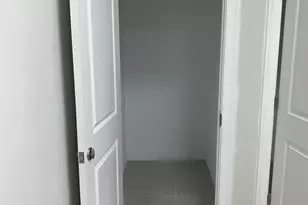 14 Yeamans St, Revere, MA 02151 - Photo 10