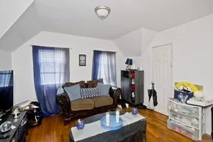 90 Andrew St, Springfield, MA 01109 - Photo 8