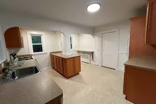155 Lebanon St, Melrose, MA 02176 - Photo 4