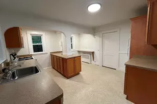 155 Lebanon St, Melrose, MA 02176 - Photo 4