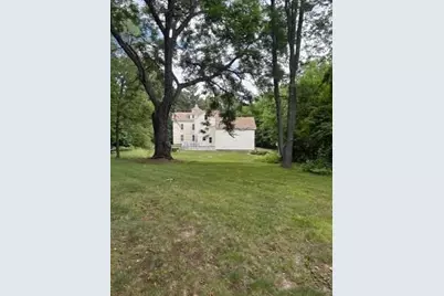 761 Grove Street, Worcester, MA 01605 - Photo 24