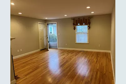 12 Lois #12, Lexington, MA 02420 - Photo 2