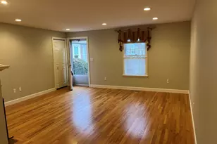 12 Lois, Lexington, MA 02420 - Photo 2
