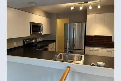 12 Lois #12, Lexington, MA 02420 - Photo 10