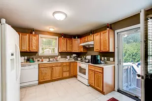 450 Canton St, Fitchburg, MA 01420 - Photo 4