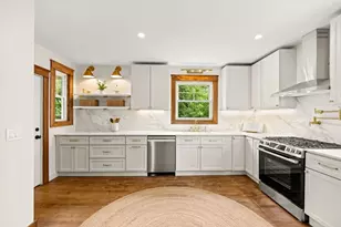 451 Primrose, Haverhill, MA 01830 - Photo 2
