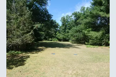 21 Beech Bluff Rd, Freetown, MA 02717 - Photo 4