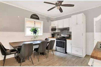 33-35 Hitchcock St, Holyoke, MA 01040 - Photo 8
