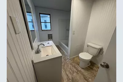 33-35 Hitchcock St, Holyoke, MA 01040 - Photo 16