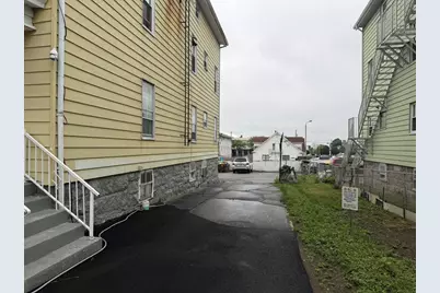 220 Osborn Street #3, Fall River, MA 02724 - Photo 2