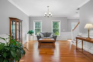 126 Yew St, Douglas, MA 01516 - Photo 8