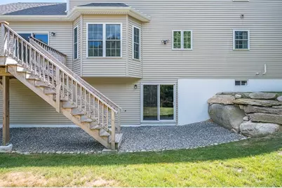 126 Yew Street, Douglas, MA 01516 - Photo 4