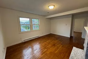 33-35 Hitchcock St, Holyoke, MA 01040 - Photo 12