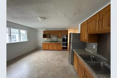 33-35 Hitchcock St #2, Holyoke, MA 01040 - Photo 18