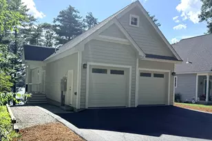 26 Laurelwood Dr, Webster, MA 01570 - Photo 2