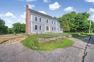 27 Ash St, Hopkinton, MA 01748 - Photo 4