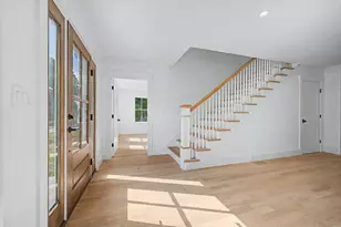 27 Ash St, Hopkinton, MA 01748 - Photo 18