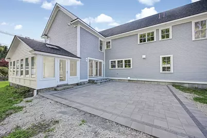 27 Ash St, Hopkinton, MA 01748 - Photo 8