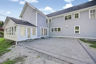 27 Ash St, Hopkinton, MA 01748 - Photo 8