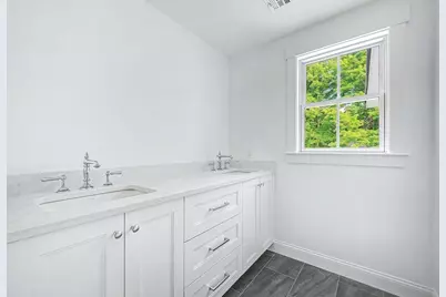 27 Ash St, Hopkinton, MA 01748 - Photo 36