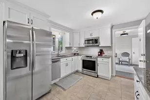 6 Rogers Rd, East Longmeadow, MA 01028 - Photo 2