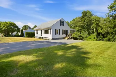 125 Davis Rd, Westport, MA 02790 - Photo 4