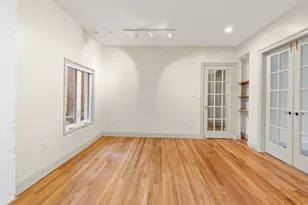 316 Russett Rd, Brookline, MA 02467 - Photo 12