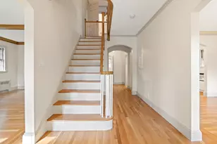 316 Russett Rd, Brookline, MA 02467 - Photo 16