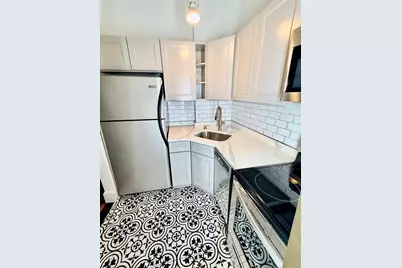 328 Dartmouth St #8, Boston, MA 02116 - Photo 14