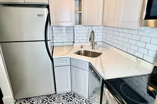 328 Dartmouth St, Boston, MA 02116 - Photo 14