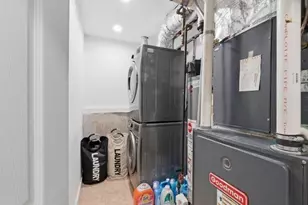 105 Lawrence St, Fall River, MA 02721 - Photo 24