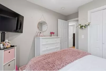 105 Lawrence St, Fall River, MA 02721 - Photo 16