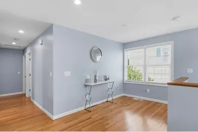 105 Lawrence St, Fall River, MA 02721 - Photo 8