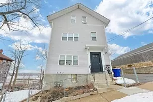 118 Maple St, Fall River, MA 02720 - Photo 16