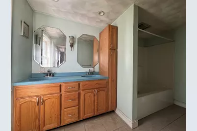 744 Boston Rd, Billerica, MA 01821 - Photo 8