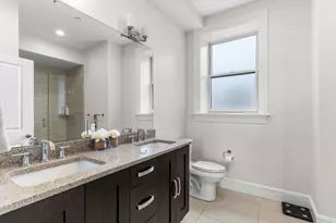 1471 Beacon St, Brookline, MA 02446 - Photo 20