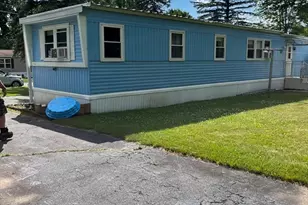 23 Riverview Cir, Brimfield, MA 01010 - Photo 2