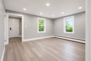 60 Howard St, Leominster, MA 01453 - Photo 8