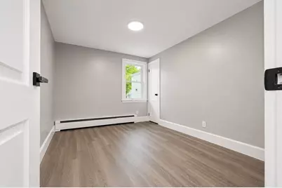 60 Howard St #1, Leominster, MA 01453 - Photo 6