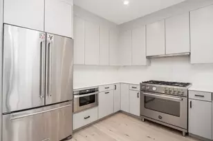 340 W 2nd St, Boston, MA 02127 - Photo 8