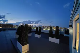 340 W 2nd St, Boston, MA 02127 - Photo 36
