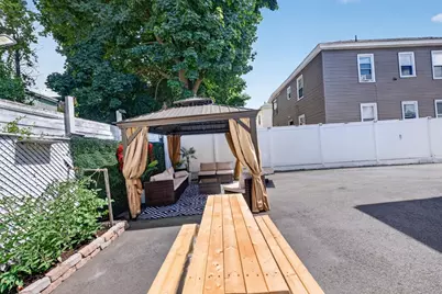 136-138 Sanborn St, Lawrence, MA 01843 - Photo 28