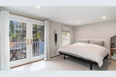 51 Lynn Fells Pkwy, Melrose, MA 02176 - Photo 22