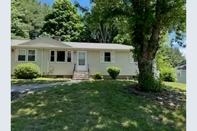 52 Neillian St #1, Bedford, MA 01730 - Photo 2