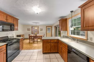4 Carver Dr, Sandwich, MA 02563 - Photo 14