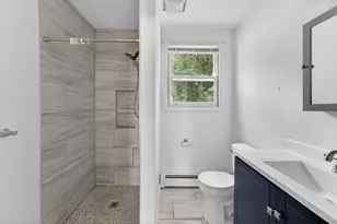 50 Lloyd Ave, Warwick, RI 02889 - Photo 12