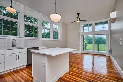 58 Main St #4, Hatfield, MA 01038 - Photo 4